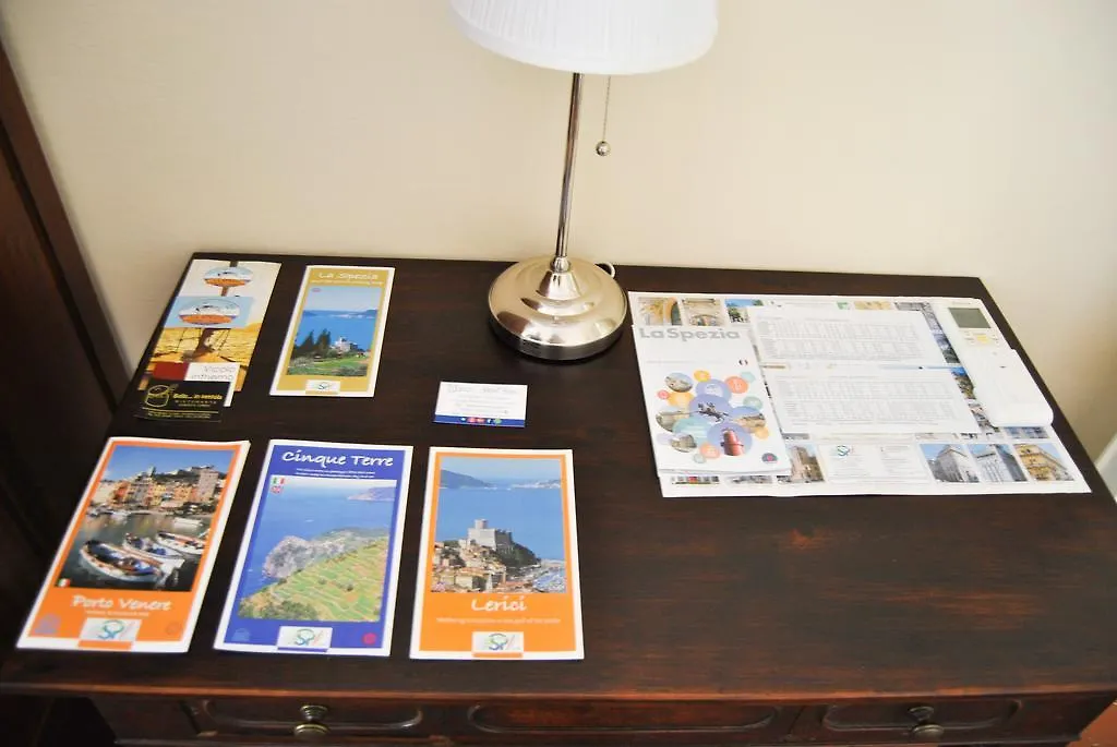 Apartment Maison Saint Bon 1 Hotel La Spezia Italy